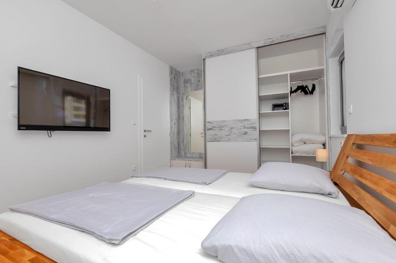 Luxury Apartment Macola Free Beach Parking Makarska Exterior photo